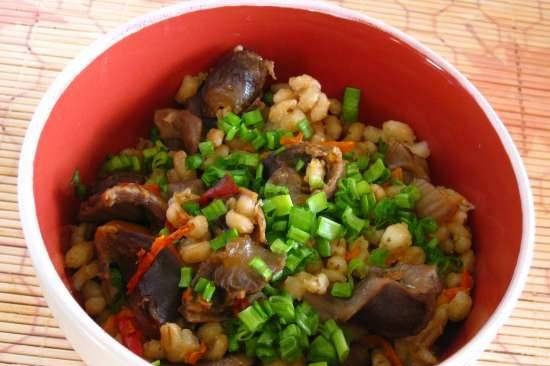 Barley with chicken giblets (pressure cooker-multicooker Saturn ST-MC9184)