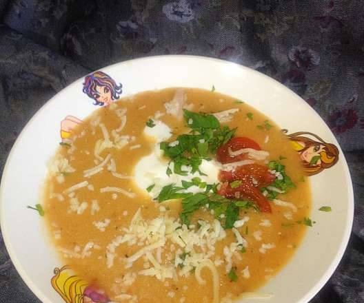 Sopa de puré de lentejas (licuadora múltiple Profi Cook PC-MSM1024)