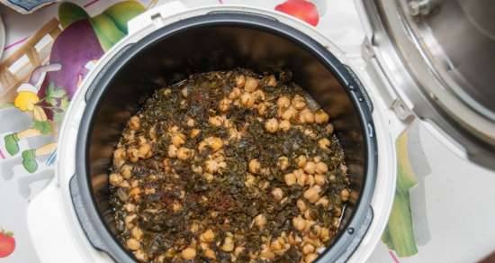 Gusht-chickpeas, or Meat with vegetables and chickpeas in its own juice