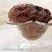 Helado de chocolate con cereza borracha y praliné de almendras (Heladera Marca 3812)