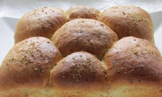 Pan de pepino con queso y eneldo