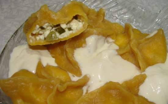 Kezeklimp (Kaseklimp) - dumplings with cottage cheese and green onions