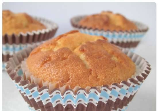 Muffins de crema agria con grosella negra