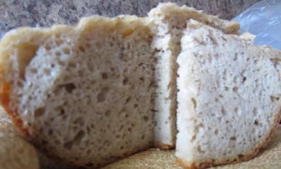 Wheat bread with spelled flour on rye sourdough with wheat cereal porridge (oven)