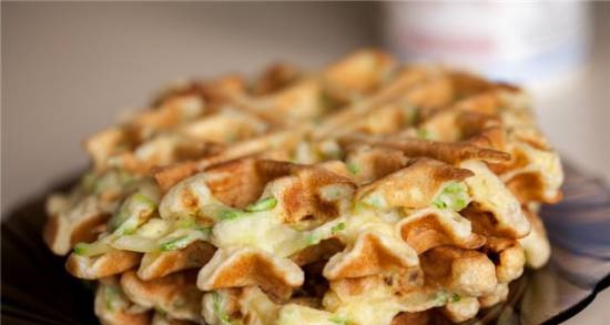 Courgettsvafler i vaffeljern GF-020 Waffle Pro