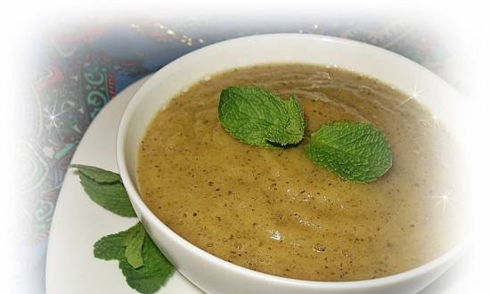 Mint frukt suppe