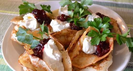 Pancake roses with nut butter