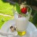 Yogurt al cocco e cocktail a base di esso