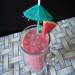 Smoothie met watermeloen, aardbei en banaan