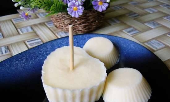 Caramelo y helado Piña Colada