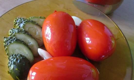 Cucumbers and tomatoes, canned in sparkling water