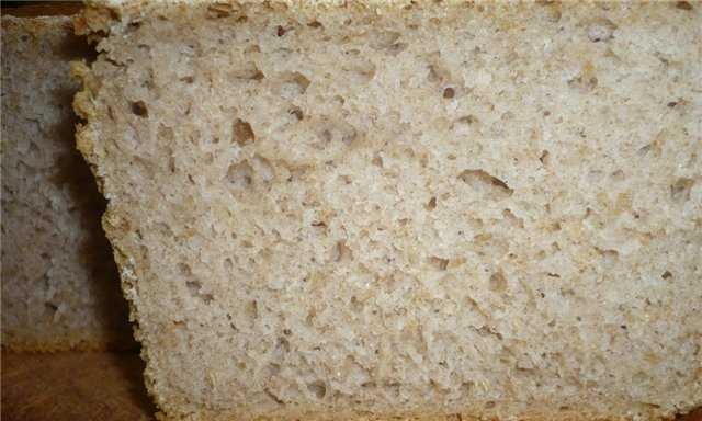 Pan de masa madre de grano de trigo disperso