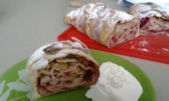 Strudel de poma-llimoner sobre massa universal filo