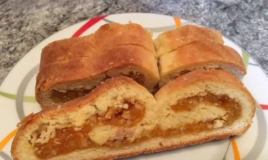 Snelle gestremde melk met abrikozen (Schneller Quarkstollen)