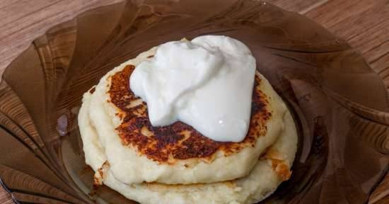 Mga cheesecake (curd pancake) sa Namuro pancake