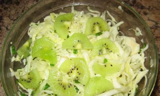 Green fruit and vegetable salad