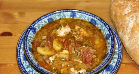 Buyabes, la famosa sopa de pescado de Marsella con sabor cubano (Multicuisine DeLonghi)