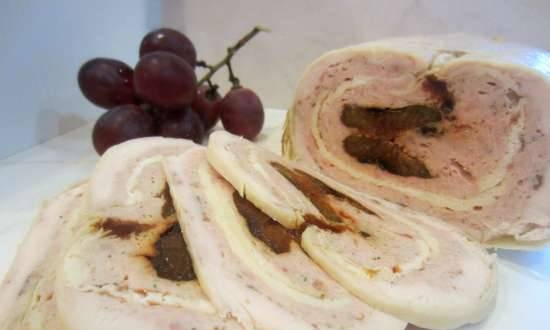 Chicken roll with prunes