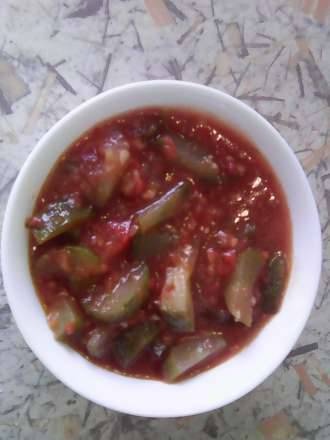 Cucumbers in Tomato Crisps