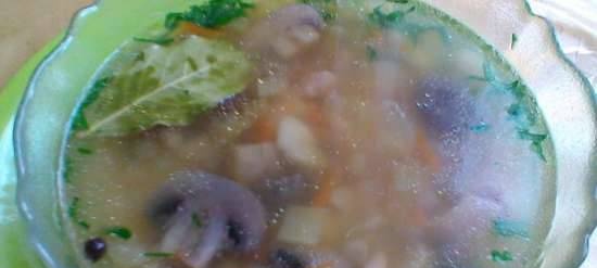 Mabagal na Cooker Mushroom Soup na may Beans