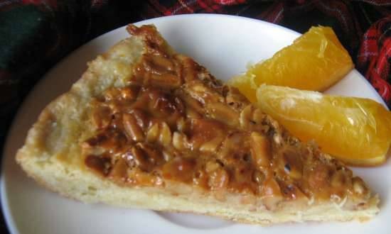 Torta di pasta frolla al caramello e noci