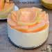 Melon-yogurt mousse cake nang walang baking