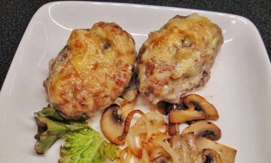 Mushroom cutlets baked in sauce