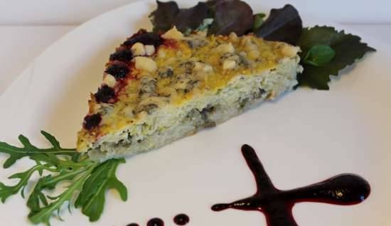 Casseruola di verdure con sedano, ravanello verde e formaggio blu