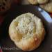 Cheesecakes with apples and streusel