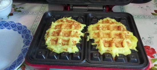 Aardappelpannenkoekjes zonder bloem in een wafelijzer GFgril GFW-015