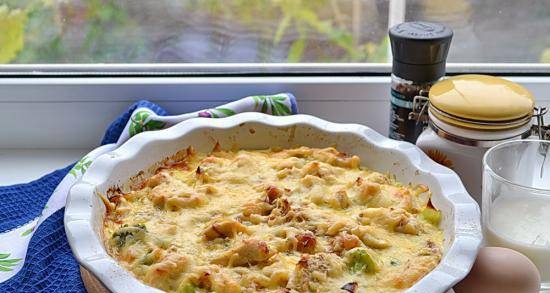 Chicken casserole with broccoli