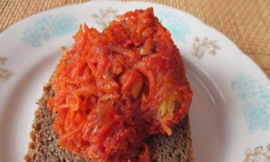 Herring caviar with vegetables