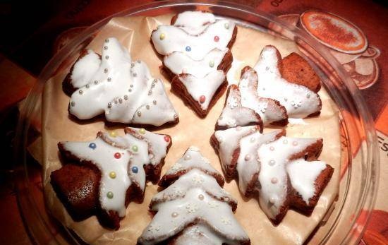 Pastel de pan de jengibre de Navidad polaco