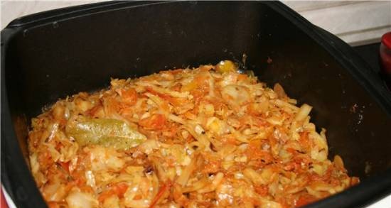 Stewed cabbage