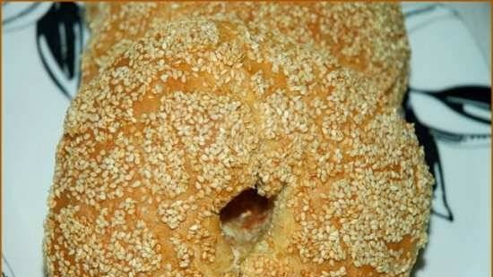 Bagel with sesame seeds