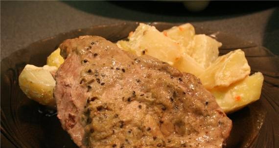 Meat with kiwi and potatoes (Cuckoo 1054)