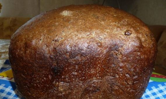 Pane nero semplice a lievitazione naturale