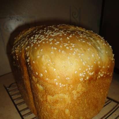 Pane morbido in una macchina per il pane