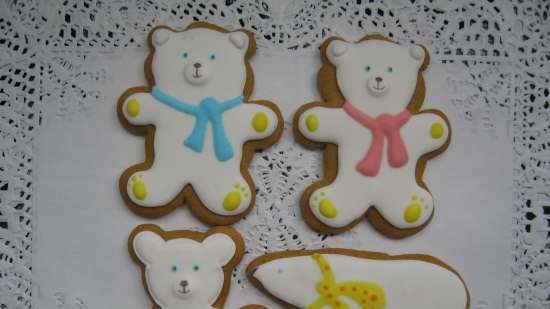 Pinalamutian namin ang cookies ng gingerbread, cookies