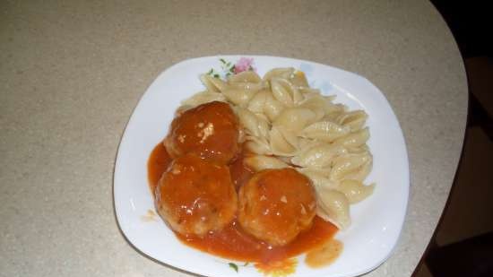 Albóndigas en salsa de tomate marroquí