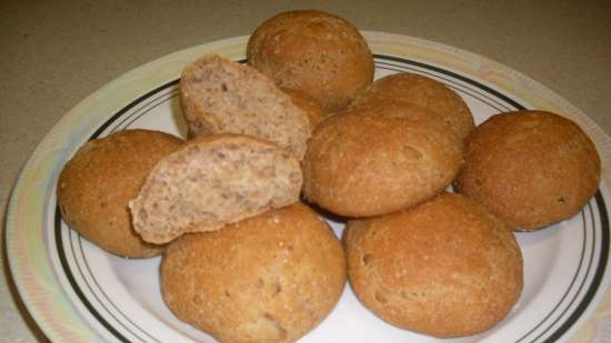 Bollos con harina integral y cuajada de masa madre