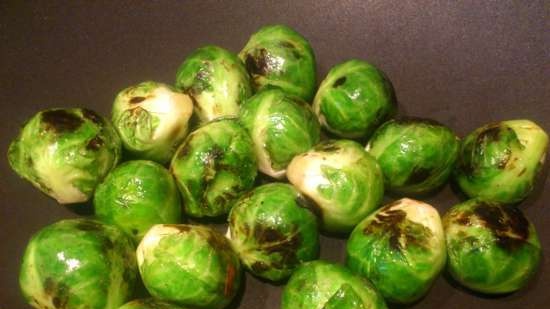 Chinese vegetables in a wok