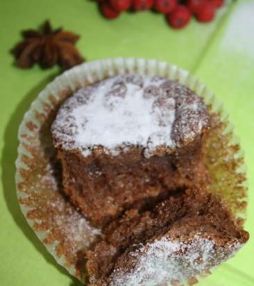 Magdalenas de nueces y chocolate de la Selva Negra sin harina