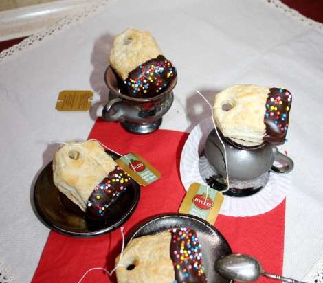 Galletas de bolsitas de té de la tía Fanny (Suesse Teebeutel von Tante Fanny)