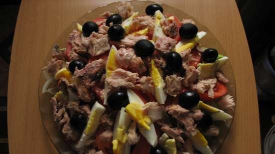 Salad Nicoise (Insalata nizzarda)