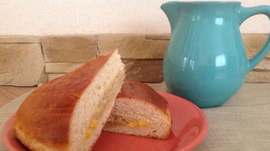 Torta con cavolo, uova e formaggio