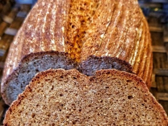 Brewed aromatic bran bread