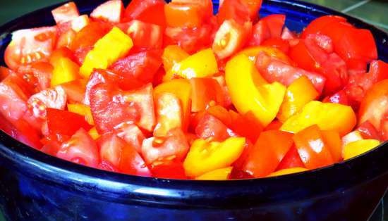 Pasta di pomodoro leggera sul fornello, nel forno, nel microonde