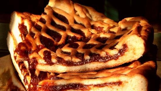 Dough pies with oatmeal and rye flour