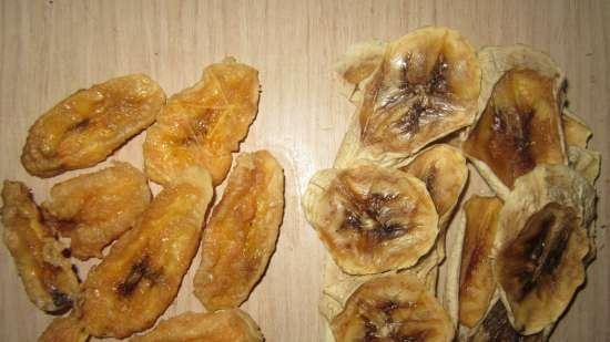 Banana chips in sciroppo di zucchero in asciugatrice elettrica Travola 333